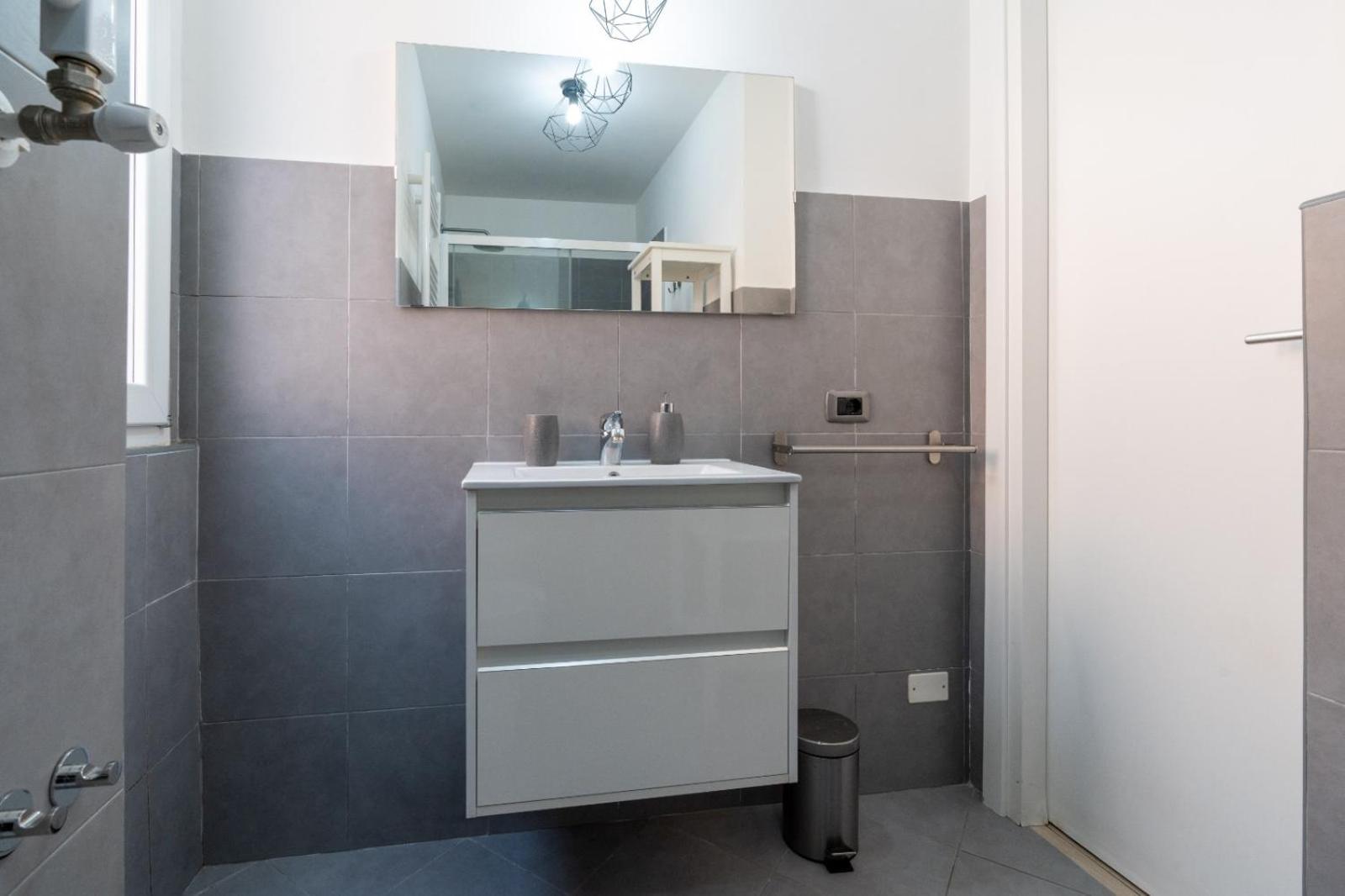 Ciampino-Roma - Modern Apartment-Airport & Station Esterno foto